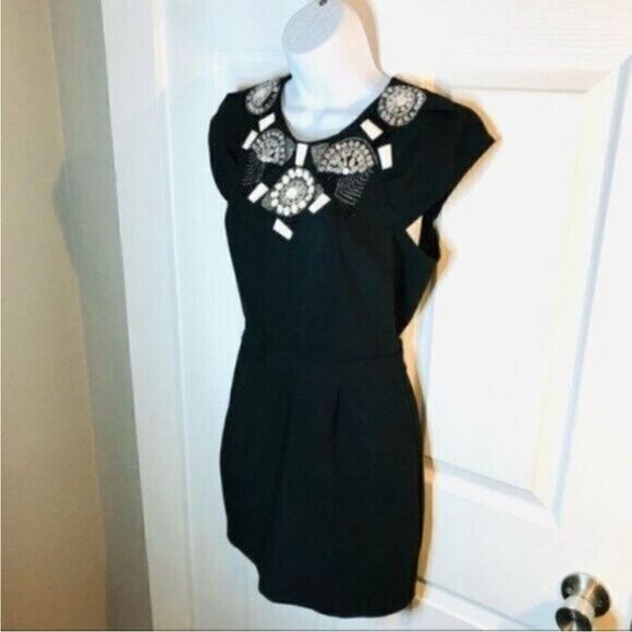 bebe Black Mini Sheath Dress Cap Sleeves Embellished Beaded Yoke Cocktail XXS - Picture 3 of 9